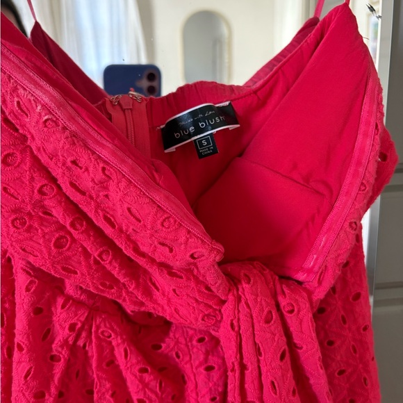 Red romper - Picture 3 of 3